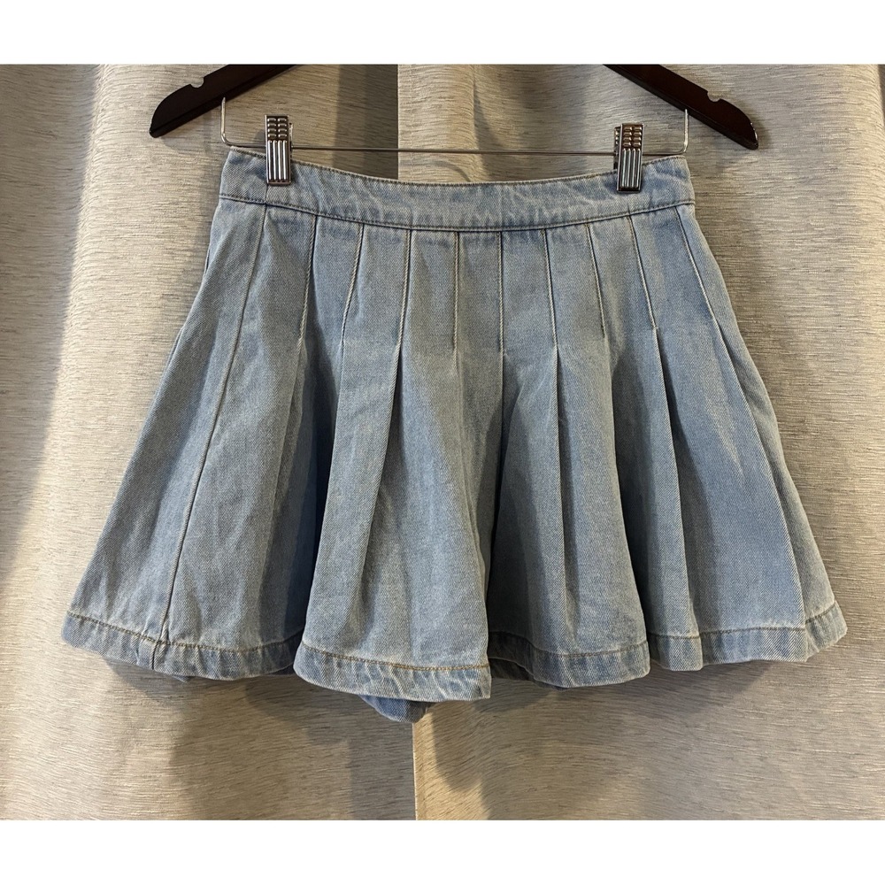 Forever 21 Denim Pleated Mini Skirt Y2K Size Small Festival